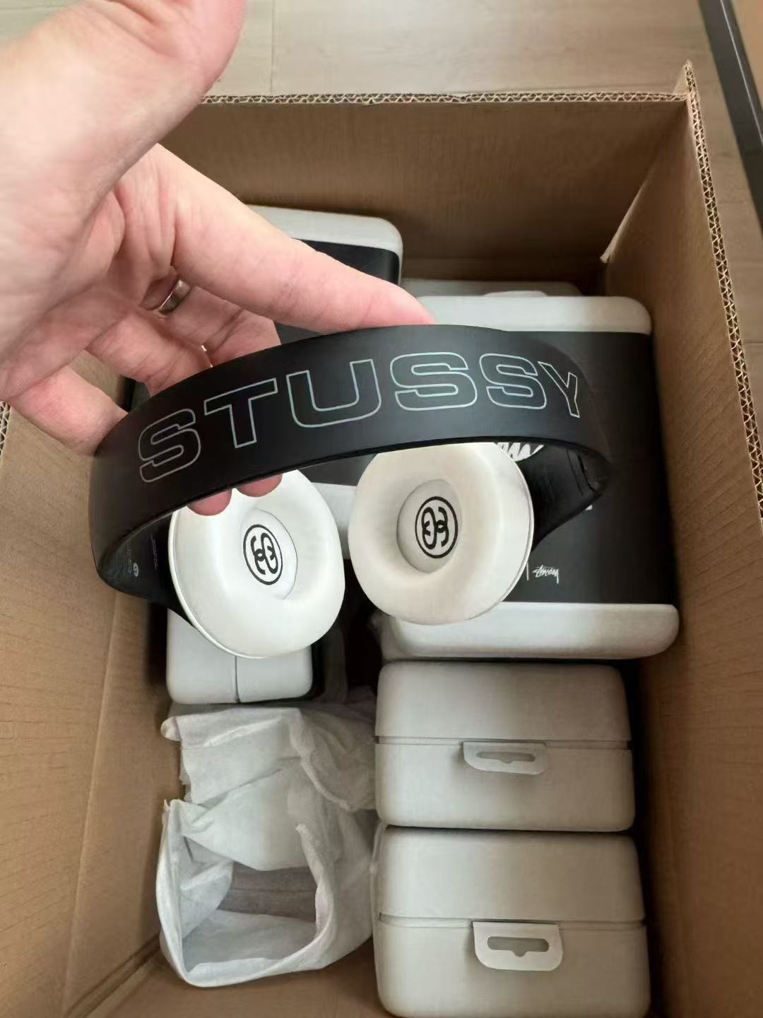 Beats studio Pro STUSSY